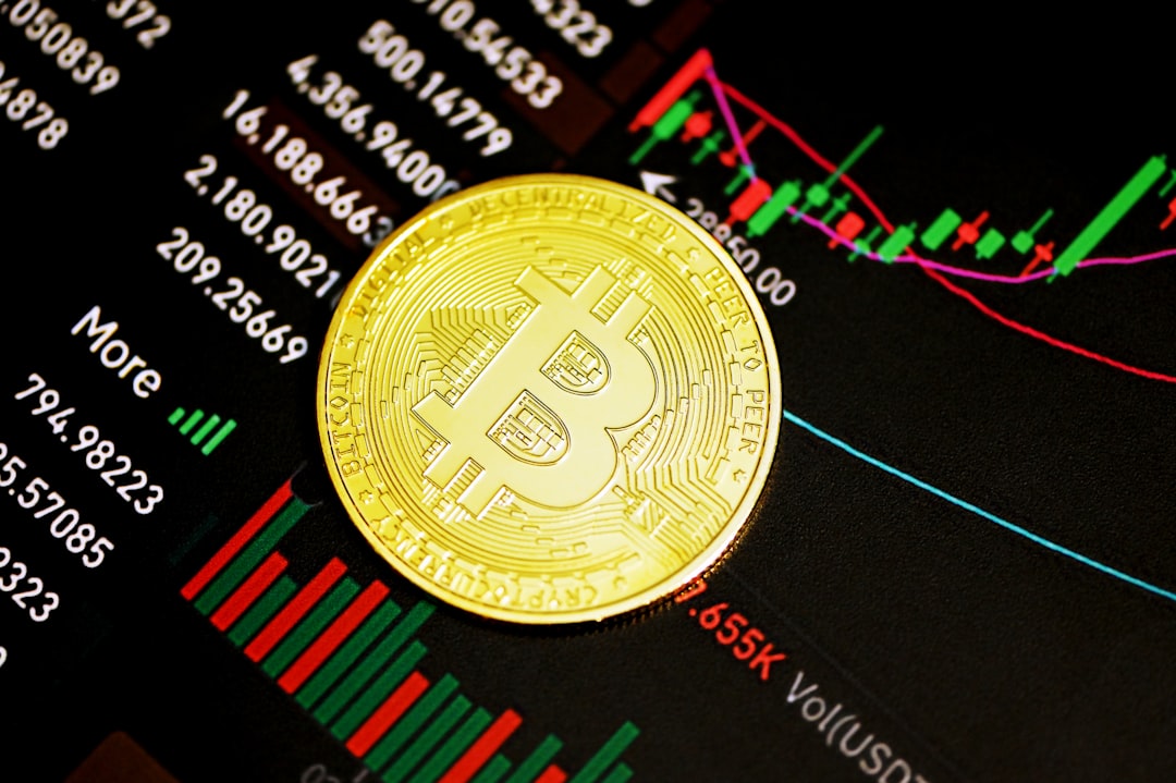 OTC сделки с криптовалютой риски: как AML-регулирование влияет на безопасность транзакций